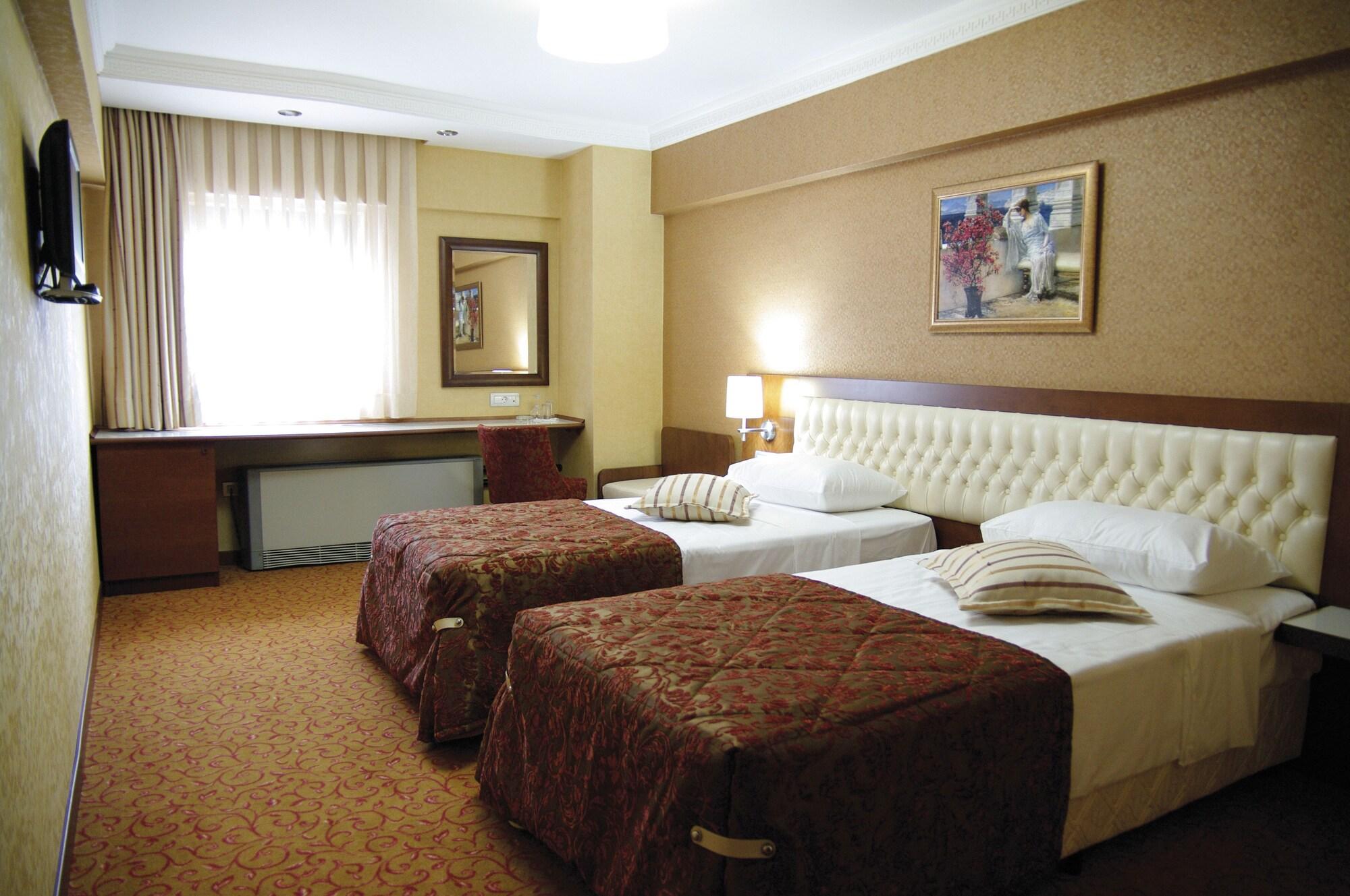 Yuksel Hotel イスタンブール エクステリア 写真